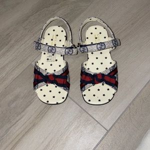 Girls gucci shoes